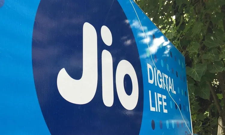 Mukesh Ambani commits $25 billion to launch 5G in India