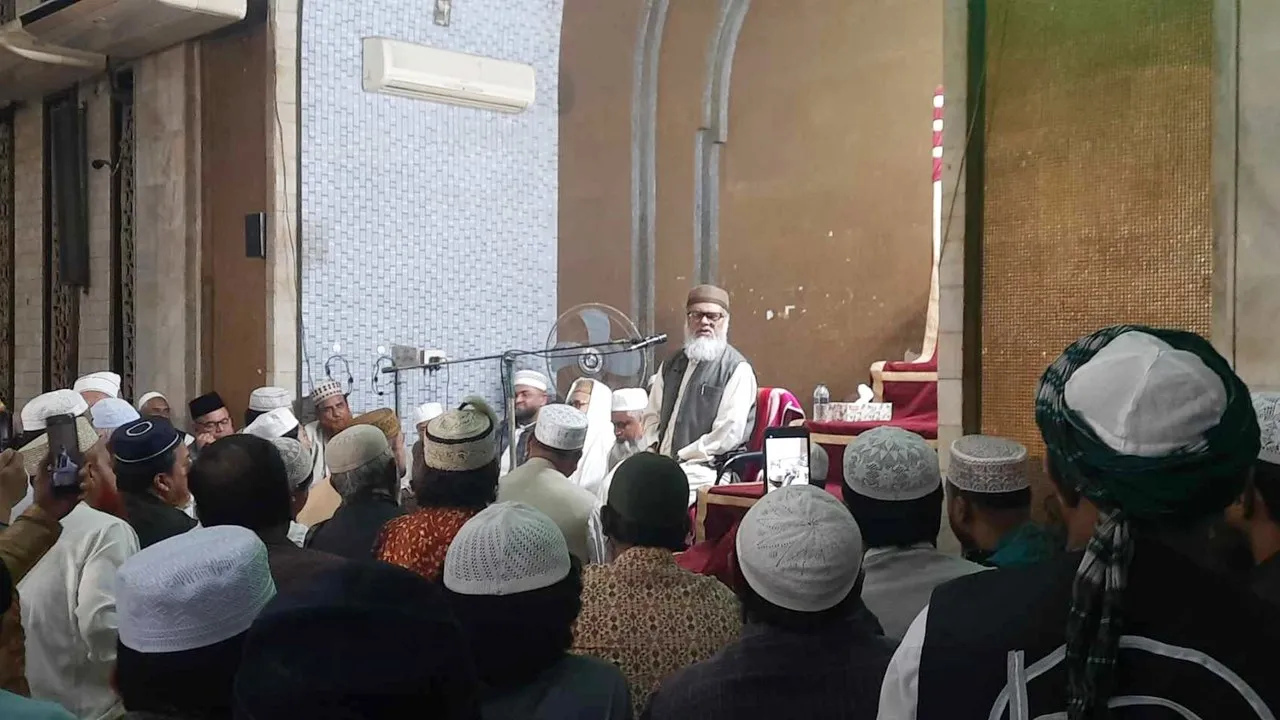 যারা হারাম টাকার মালিক তাদের এবাদত কবুল হয় না : ধর্ম উপদেষ্টা