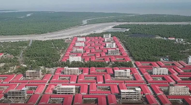 ত্রয়োদশ ধাপে ১ হাজার ৯৯৭ রোহিঙ্গা ভাসানচরে