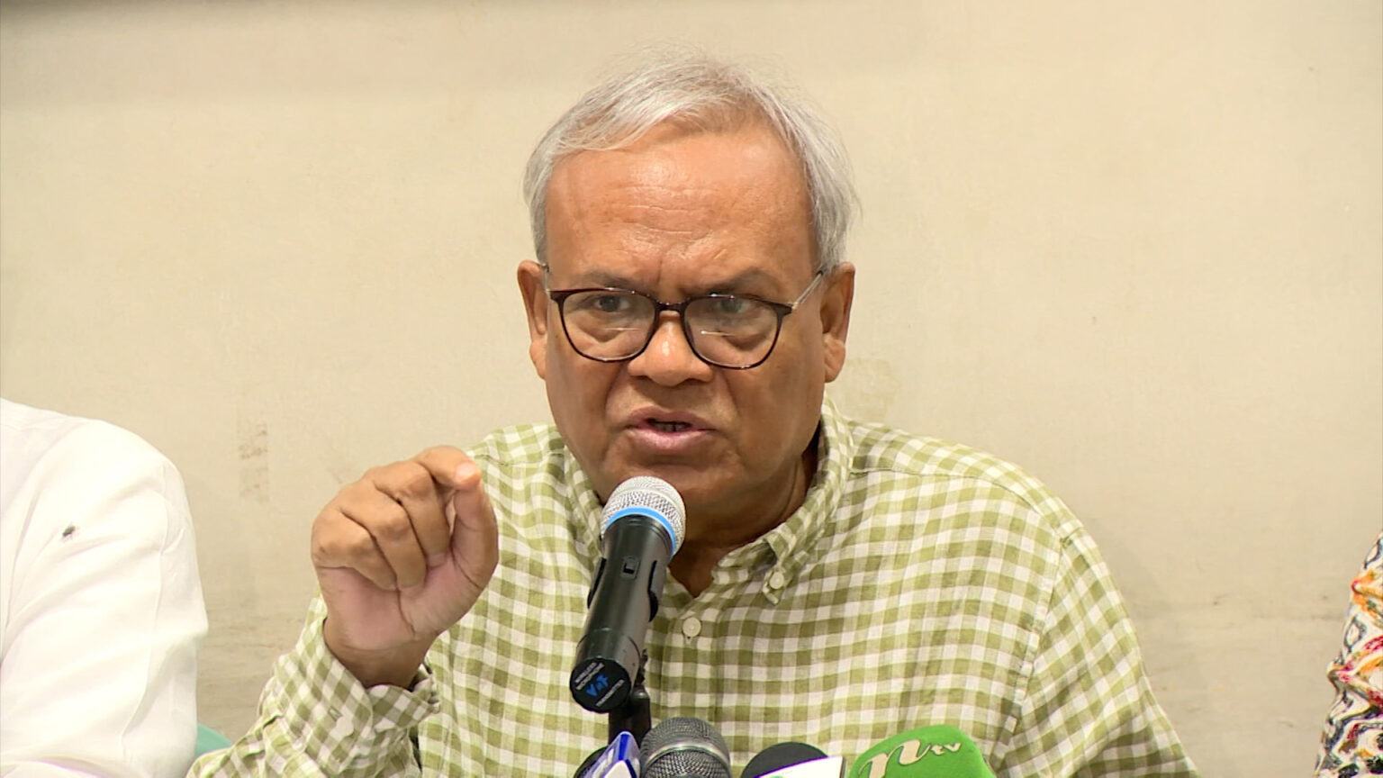 কোটা ইস্যুতে প্রধানমন্ত্রীর বক্তব্যের সমালোচনা রিজভীর