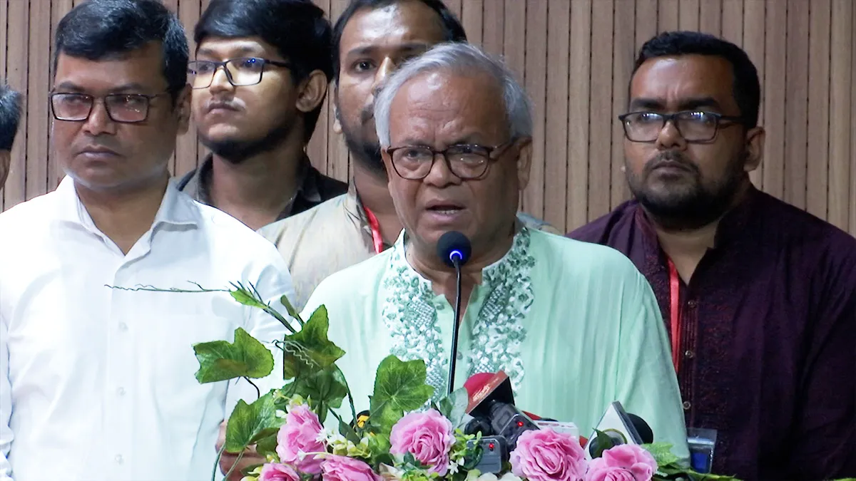 সংস্কারের কথা বলে অন্তর্বর্তী সরকার সময়ক্ষেপণ করছে: রিজভী
