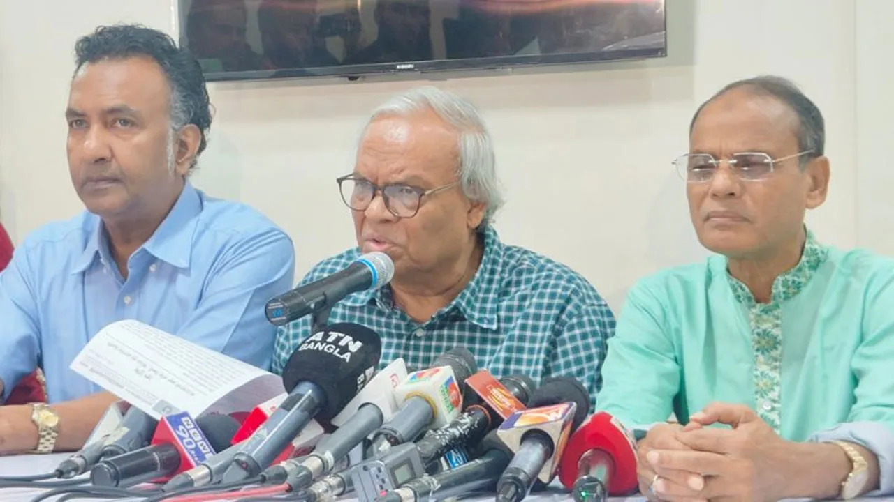 বিদেশ ফেরত অনেকে বিএনপির নাম ভাঙিয়ে ফায়দা লুটার চেষ্টা করছে