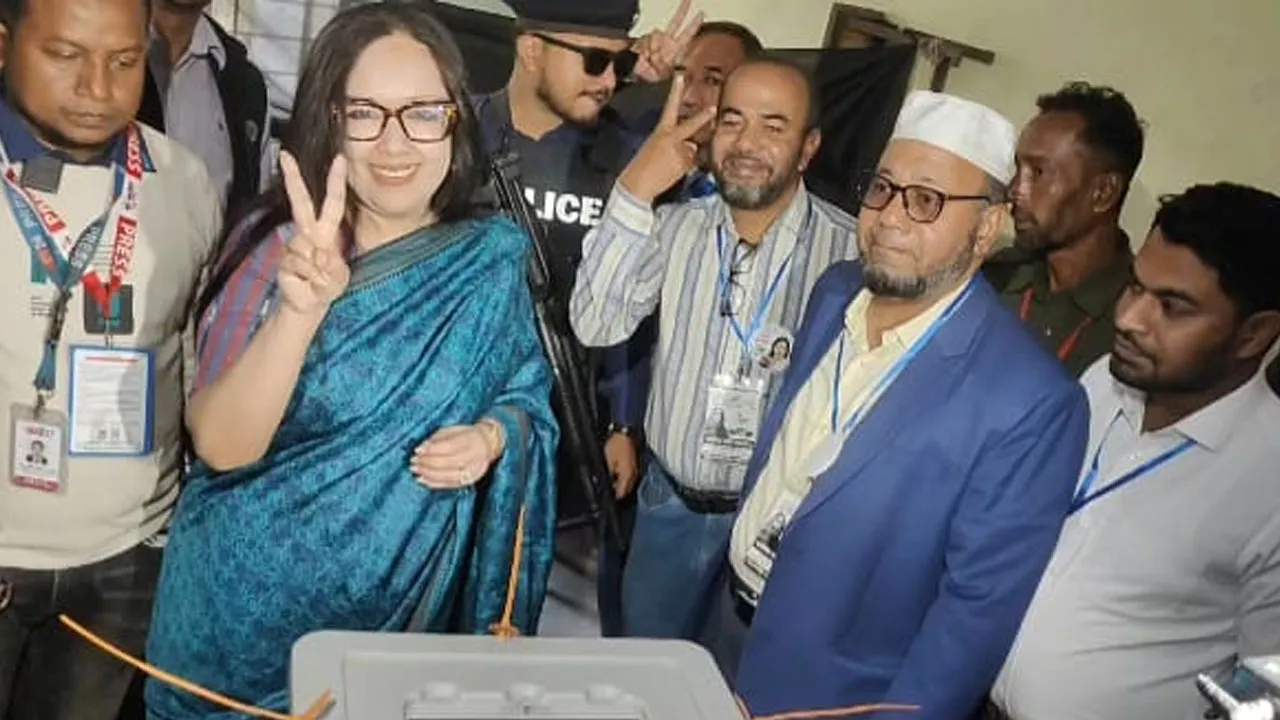 জোর করে সিল মারার পাঁয়তারা করেছে : রুমিন ফারহানা