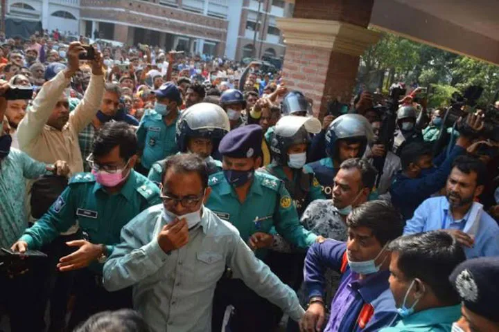 ছাত্রলীগ নেতা হত্যা: ৯ আসামীর ফাঁসির রায়