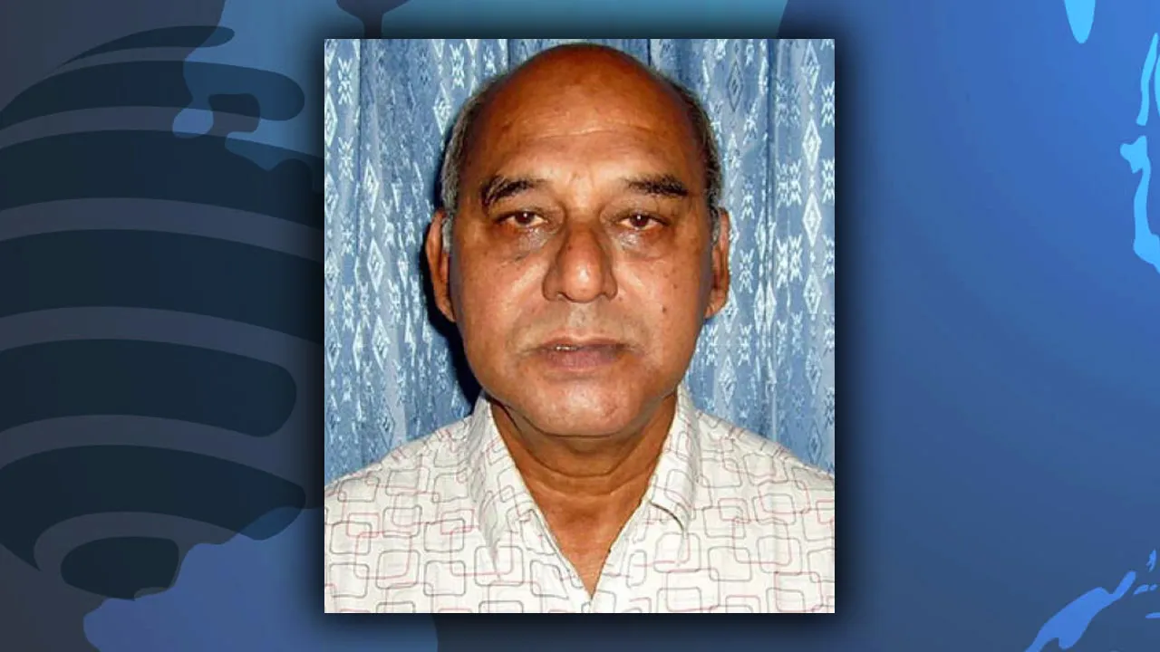সাতক্ষীরা জেলা শ্রমিকলীগের সভাপতি গ্রেপ্তার