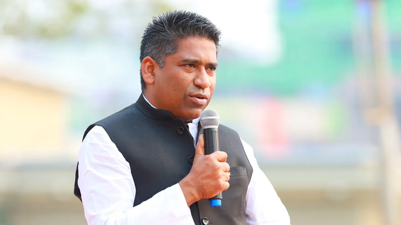 প্রার্থিতা ফেরত পেতে ফের চেম্বার আদালতে সাদিক আবদুল্লাহ