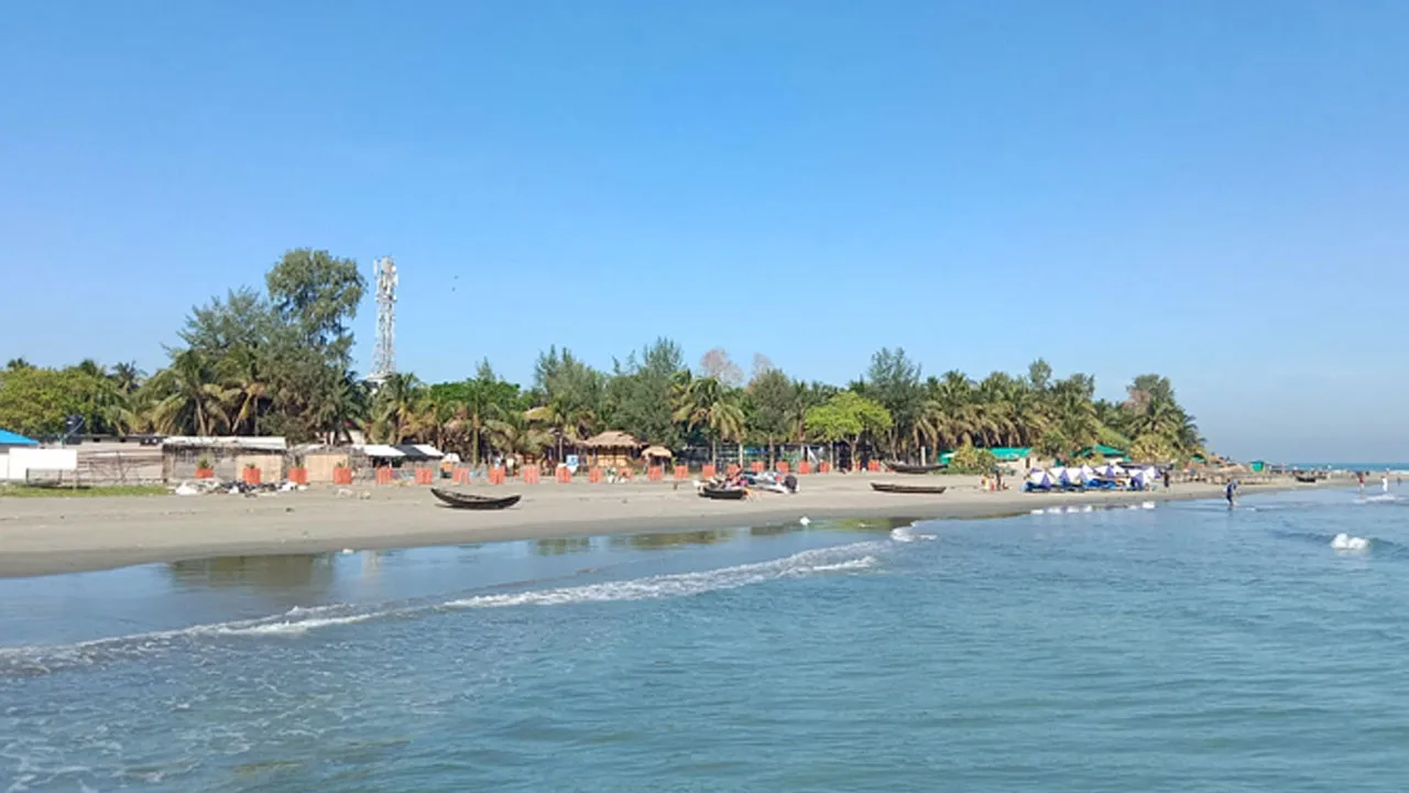 তিন দিন ধরে সেন্ট মার্টিনে ২০০ পর্যটক আটকা, খাদ্য সংকট