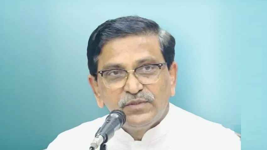 তারেক রহমান কোনো রাজনীতিবিদ নন : হানিফ