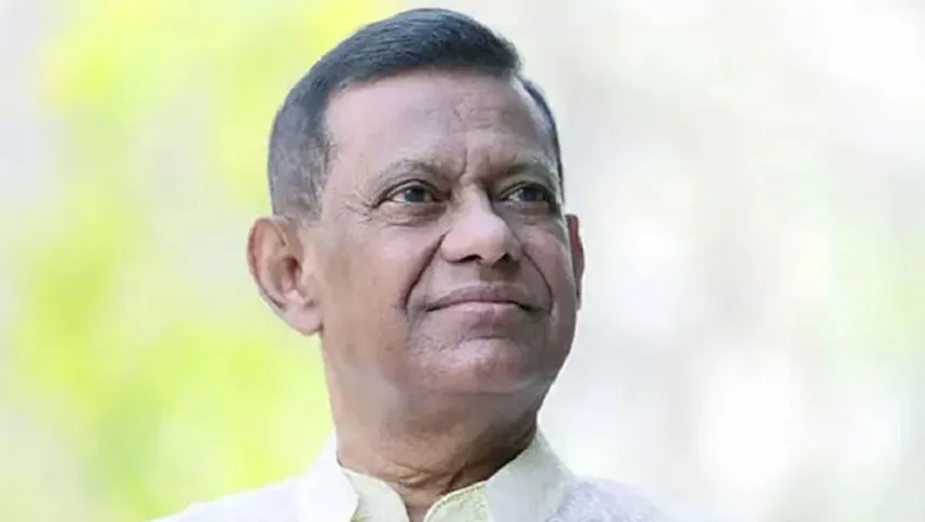 সুস্থ হয়ে বাসায় ফিরেছেন বিচারপতি মানিক