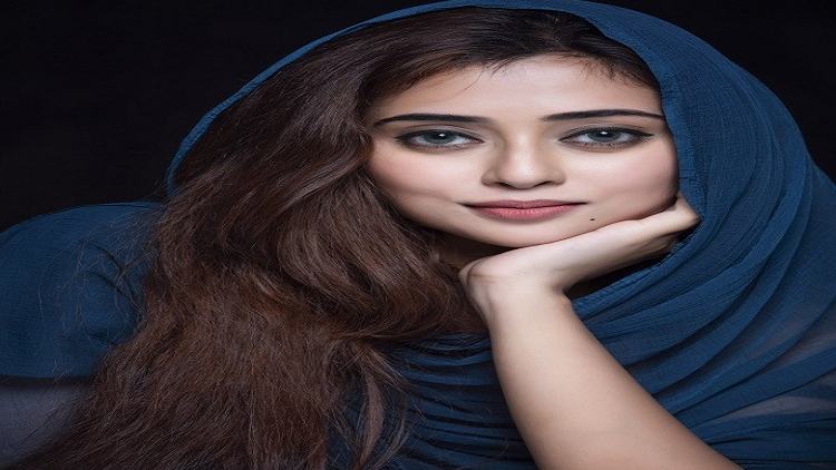The heroine Salwa is going for Hajj
