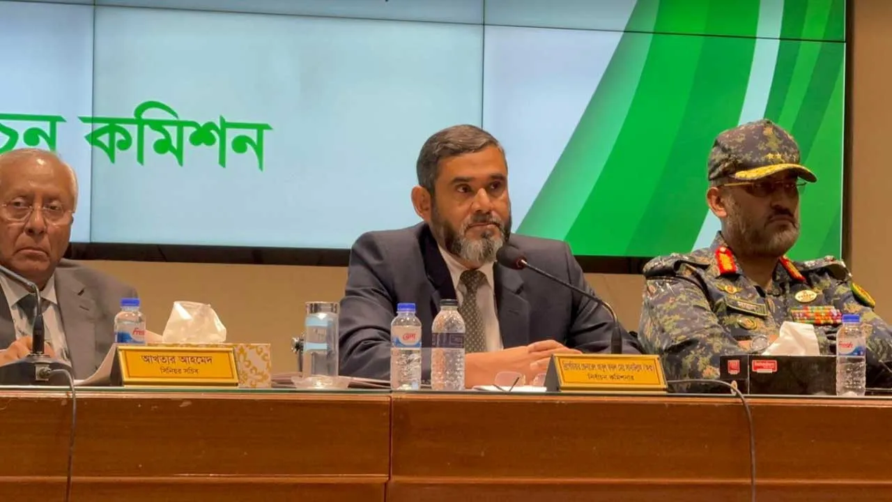 ‘নাশকতামূলক কর্মকাণ্ডে রাজনৈতিক সম্পৃক্ততা পাওয়া যায়নি’