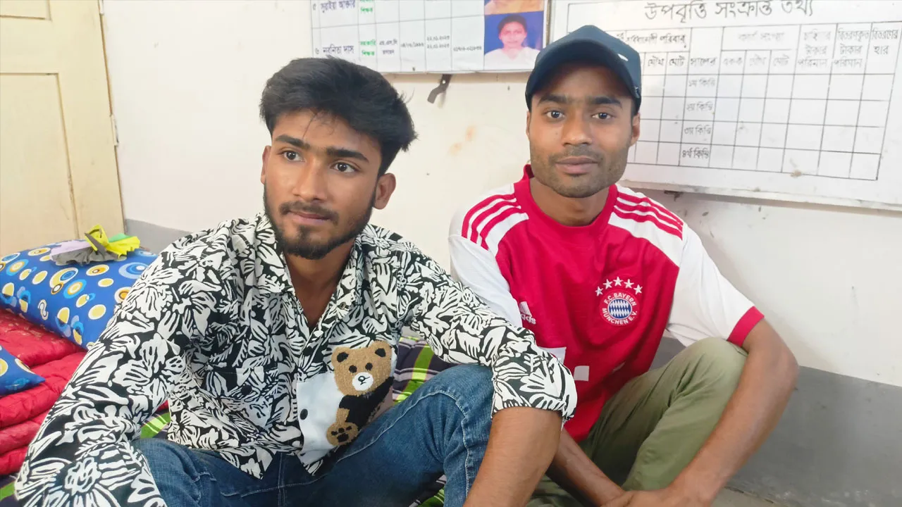 উপ-নির্বাচনে জাল ভোট দিতে এসে এসএসসি পরীক্ষার্থীসহ আটক ২