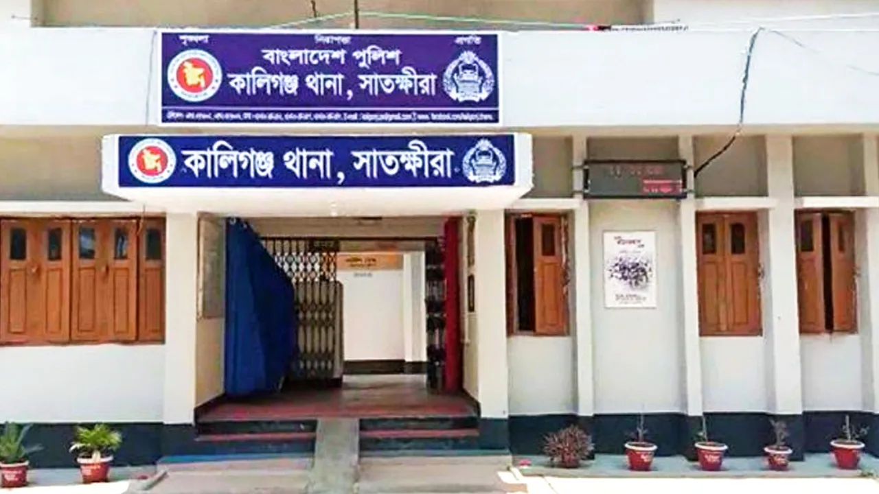 সাতক্ষীরায় পরাজিত দুই প্রার্থীর সমর্থকদের মধ্যে সংঘর্ষ, আহত ৫