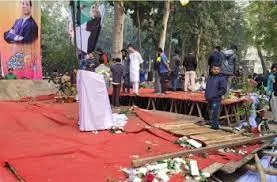 মঞ্চ ভাঙার ঘটনায় ছাত্রলীগের দুঃখ প্রকাশ