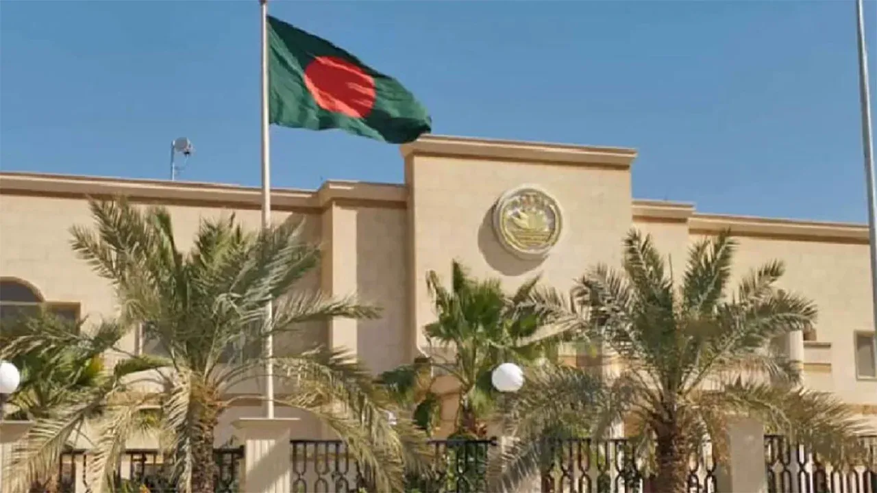 সৌদিতে নির্বাচনী সভায় কয়েকজন বাংলাদেশি আটক