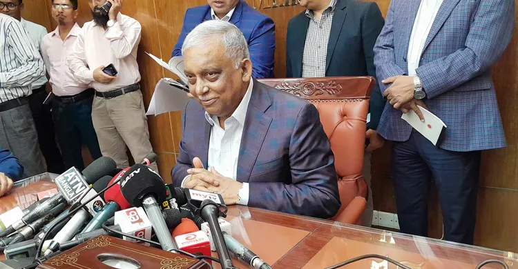 সরকার পরিবর্তন করতে হলে নির্বাচনে আসতে হবে: স্বরাষ্ট্রমন্ত্রী