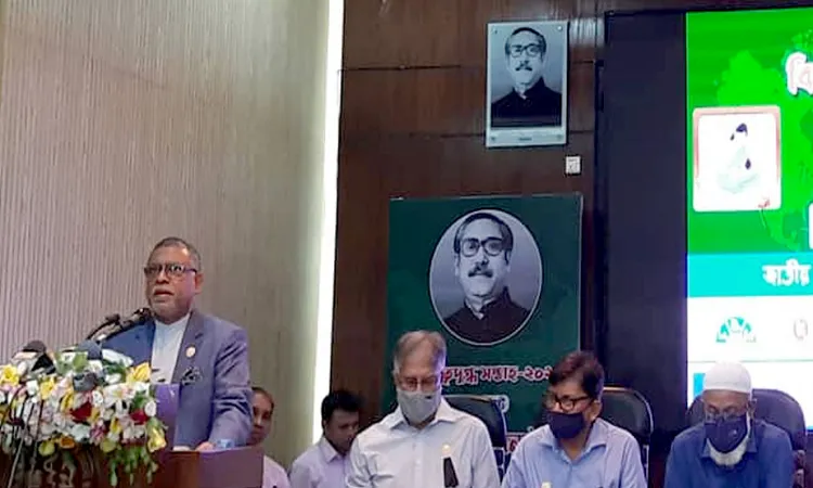 দ্বিতীয় ডোজ আর পাওয়া যাবে না, দ্রুত নিয়ে নিন : স্বাস্থ্যমন্ত্রী