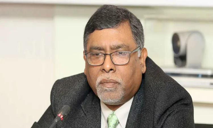 শিগগিরই বুস্টার ডোজ নিয়ে নিন : স্বাস্থ্যমন্ত্রী