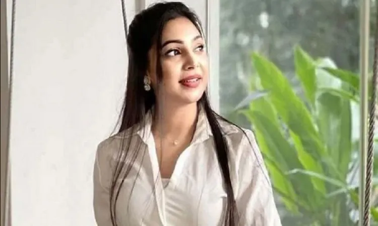 বিদ্বেষ ত্যাগ করে নারীকে সম্মান করুন : প্রভা