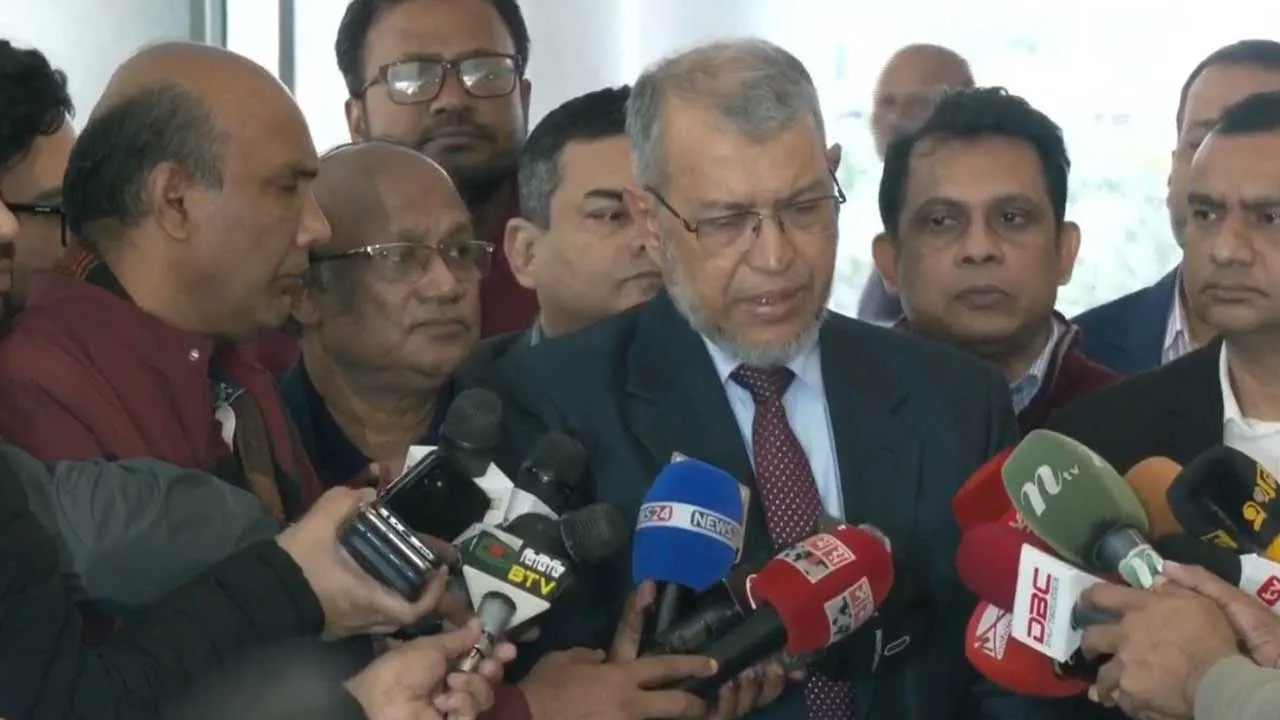 কোনো বিচ্যুতি দেখতে পেলে ব্যবস্থা নেব : মন্ত্রিপরিষদ সচিব