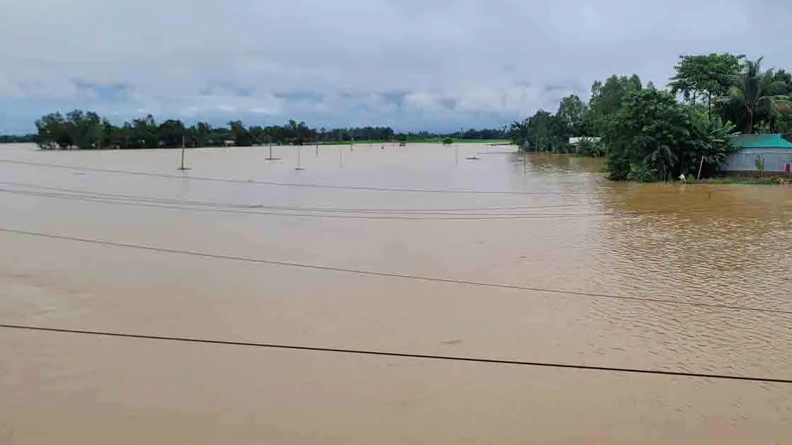 শেরপুরের তিন উপজেলার শতাধিক গ্রাম প্লাবিত, তিনজনের মৃত্যু