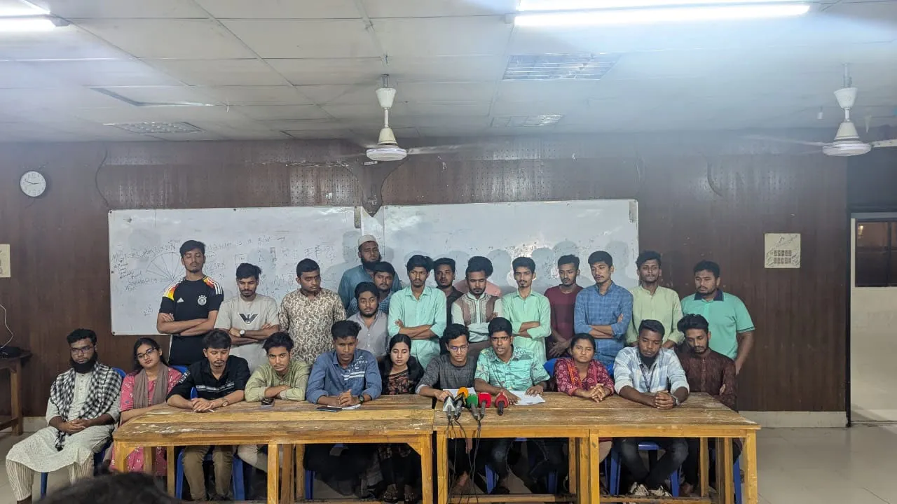 সাত কলেজ শিক্ষার্থীদের চলমান আন্দোলন স্থগিত