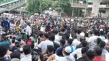 শাহবাগে অবস্থান নিয়েছেন ছাত্র-জনতা, ঢাকামুখী লাখো মানুষ
