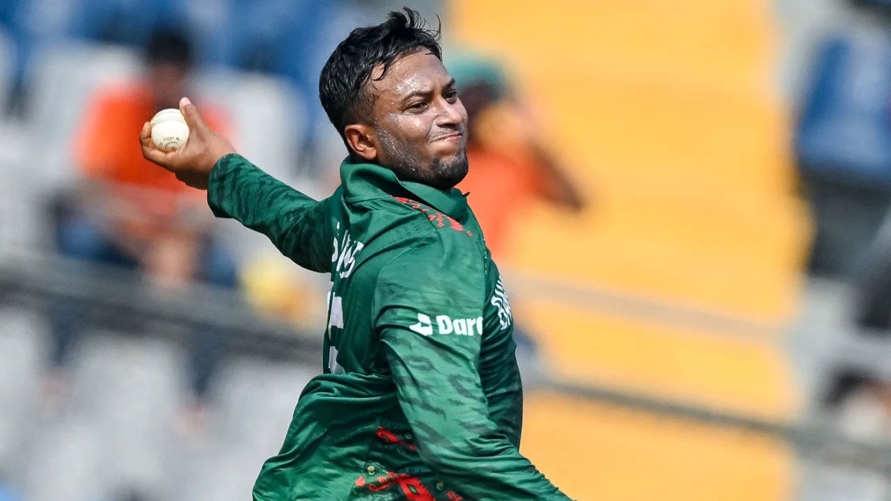 shakib-bowling-int-20250109142821-20250320075844