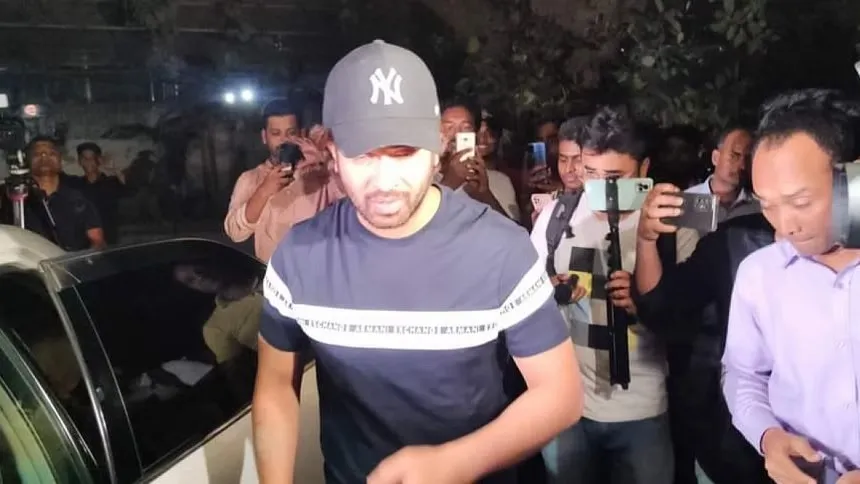 Shakib Khan filing case against producer who accused him of rape
