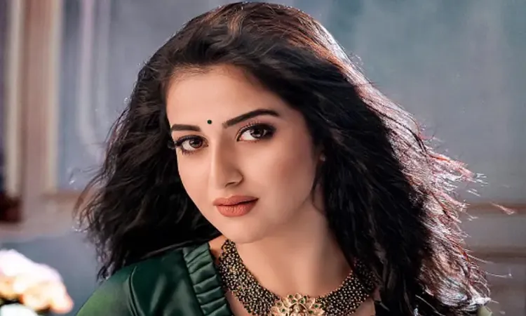 জন্মদিনের পরদিনই মিলল অভিনেত্রীর ঝুলন্ত মরদেহ