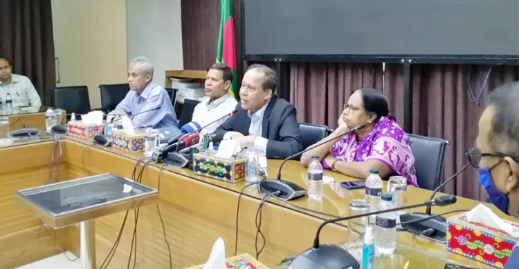 কুমিল্লার ভোটের ফল পাল্টানোর বক্তব্য গুজব : সিইসি