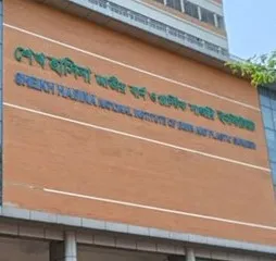ওয়ারীতে আগুন : দগ্ধ ৫ জন শেখ হাসিনা বার্নে