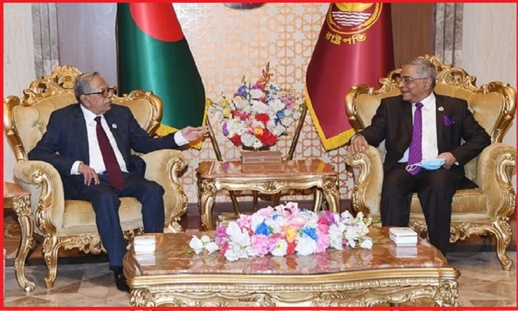 রাষ্ট্রপতির সঙ্গে বিদায়ী প্রধান বিচারপতির সাক্ষাৎ