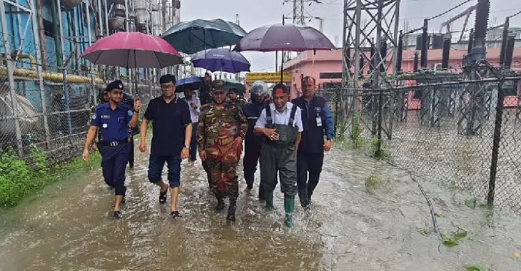সিলেট ও সুনামগঞ্জ বিদ্যুৎহীন হয়ে পড়ার শঙ্কা, কাজ করছে সেনাবাহিনী