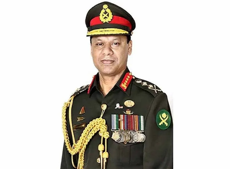 ৪ দিনের সরকারি সফরে অস্ট্রেলিয়া গেলেন সেনাপ্রধান