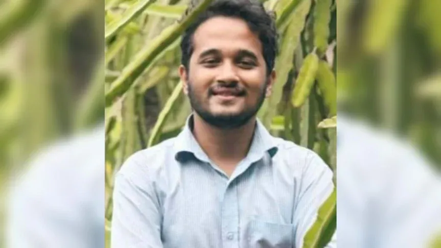 জুলাই শহীদ স্মৃতি ফাউন্ডেশনের সভাপতি ড.ইউনূস ও সম্পাদক মুগ্ধের ভাই