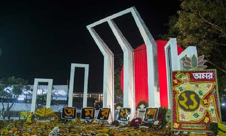 শহীদ মিনারে লাগবে টিকা সনদ