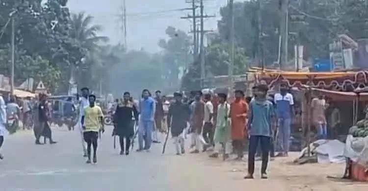 ঈদের দিন দেশজুড়ে সংঘর্ষ, আহত ১০৬
