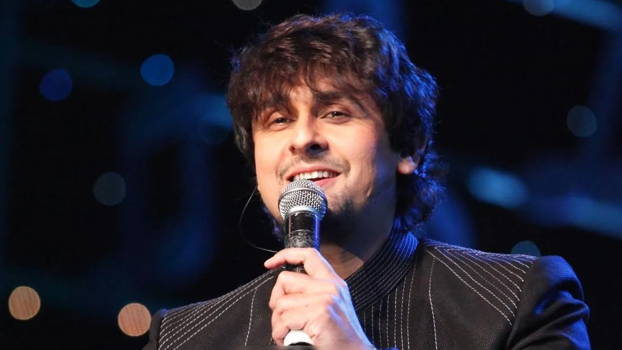 Sonu Nigam stops singing after hearing Azaan, video goes viral