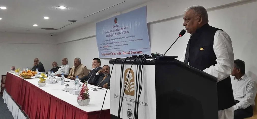 চীন-বাংলাদেশ সম্পর্ক নিয়ে যা বললেন স্বরাষ্ট্রমন্ত্রী