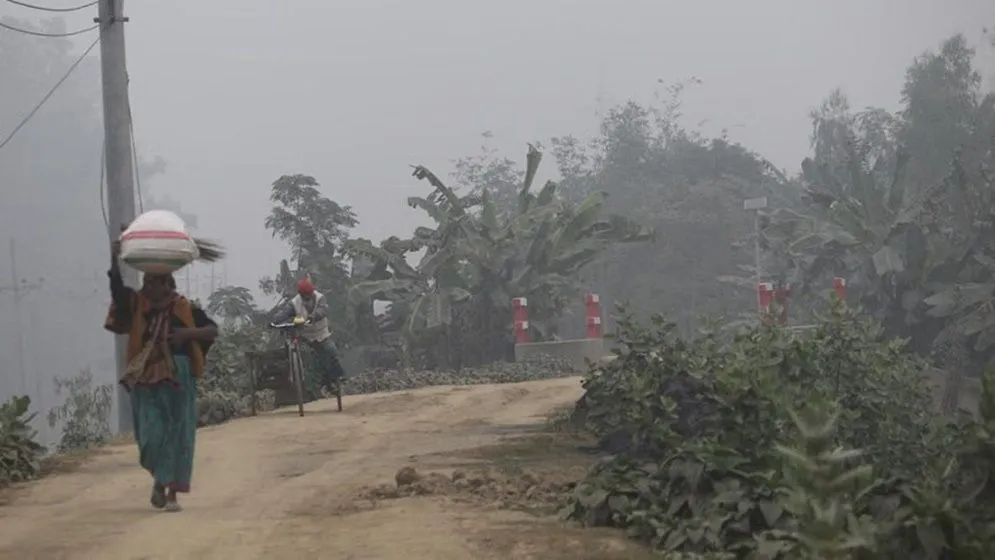 তেঁতুলিয়ায় বেড়েছে শীতের তীব্রতা, ডিসেম্বরে শৈত্যপ্রবাহের আভাস