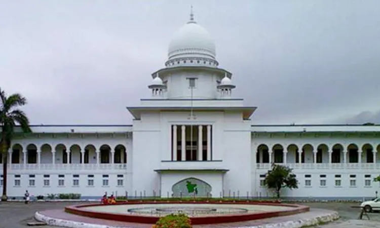 সুপ্রিম কোর্টের ১২ বিচারপতি করোনায় আক্রান্ত