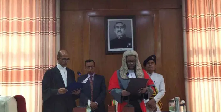 শপথ নিলেন নতুন ১১ অতিরিক্ত বিচারপতি