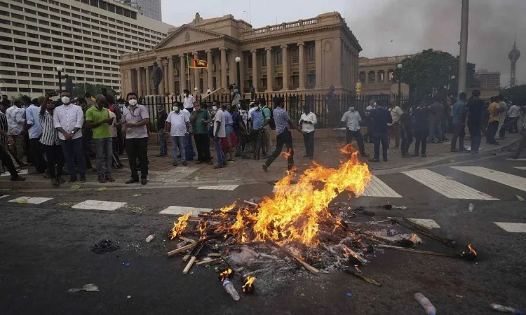 Bankrupt Sri Lanka will receive a conditional $2.9 billion bailout