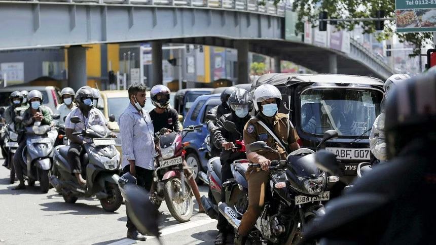 Sri Lanka's economy shrinks 7.8% in 2022