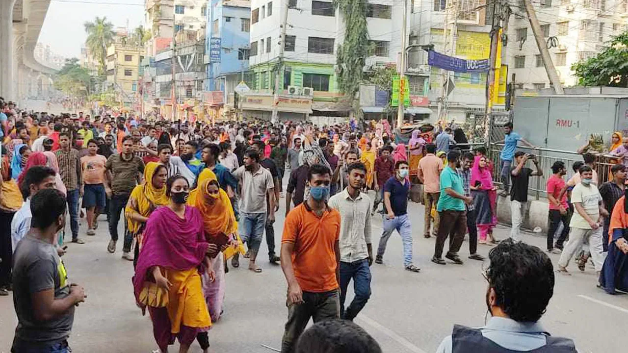 মজুরি বোর্ডের  মজুরি প্রত্যাখ্যান শ্রমিকদের