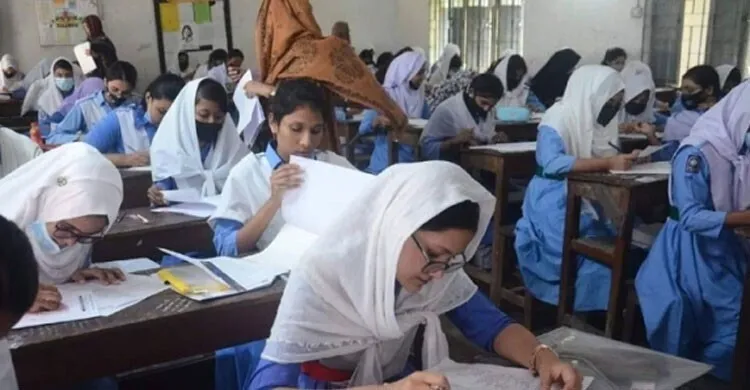 পরীক্ষা নাকি জিপিএর ভিত্তিতে একাদশে ভর্তি