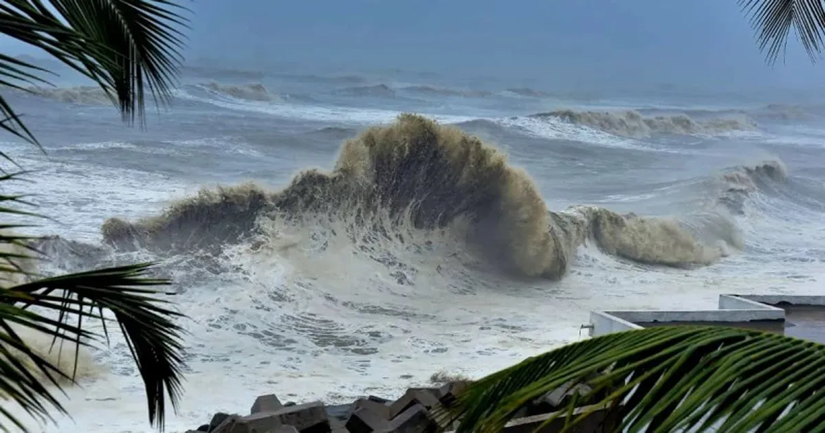 ৮ অঞ্চলে ঝোড়ো বৃষ্টির আভাস