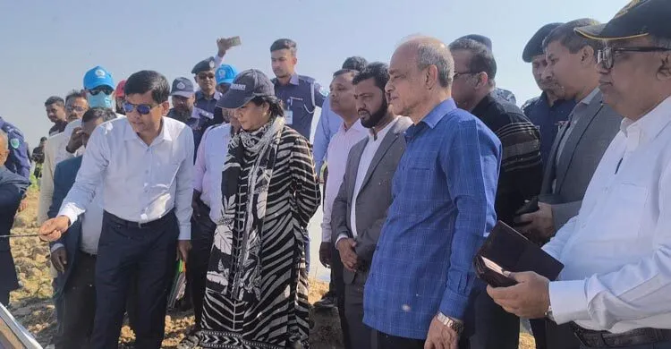 শিক্ষার্থীদের আন্দোলনে কঠোর হতে চায় না সরকার: স্বরাষ্ট্র উপদেষ্টা