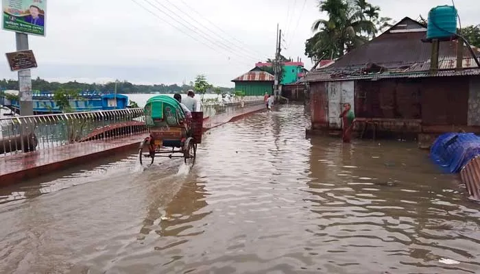 ফের বেড়েছে সুরমার পানি, বন্যার শঙ্কা